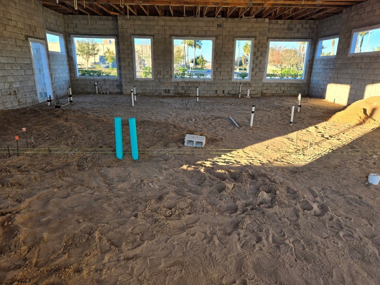 16608 Sunrise Lakes Blvd, Clermont, FL for lease - Building Photo - Image 3 of 17