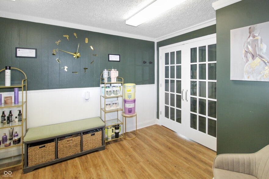 103 S County Road 625 E, Avon, IN à vendre - Hall d’entrée - Image 3 de 15