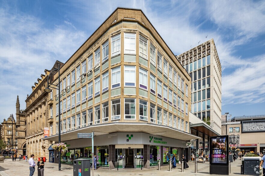 6 Bank St, Bradford à louer - Photo principale - Image 1 de 2