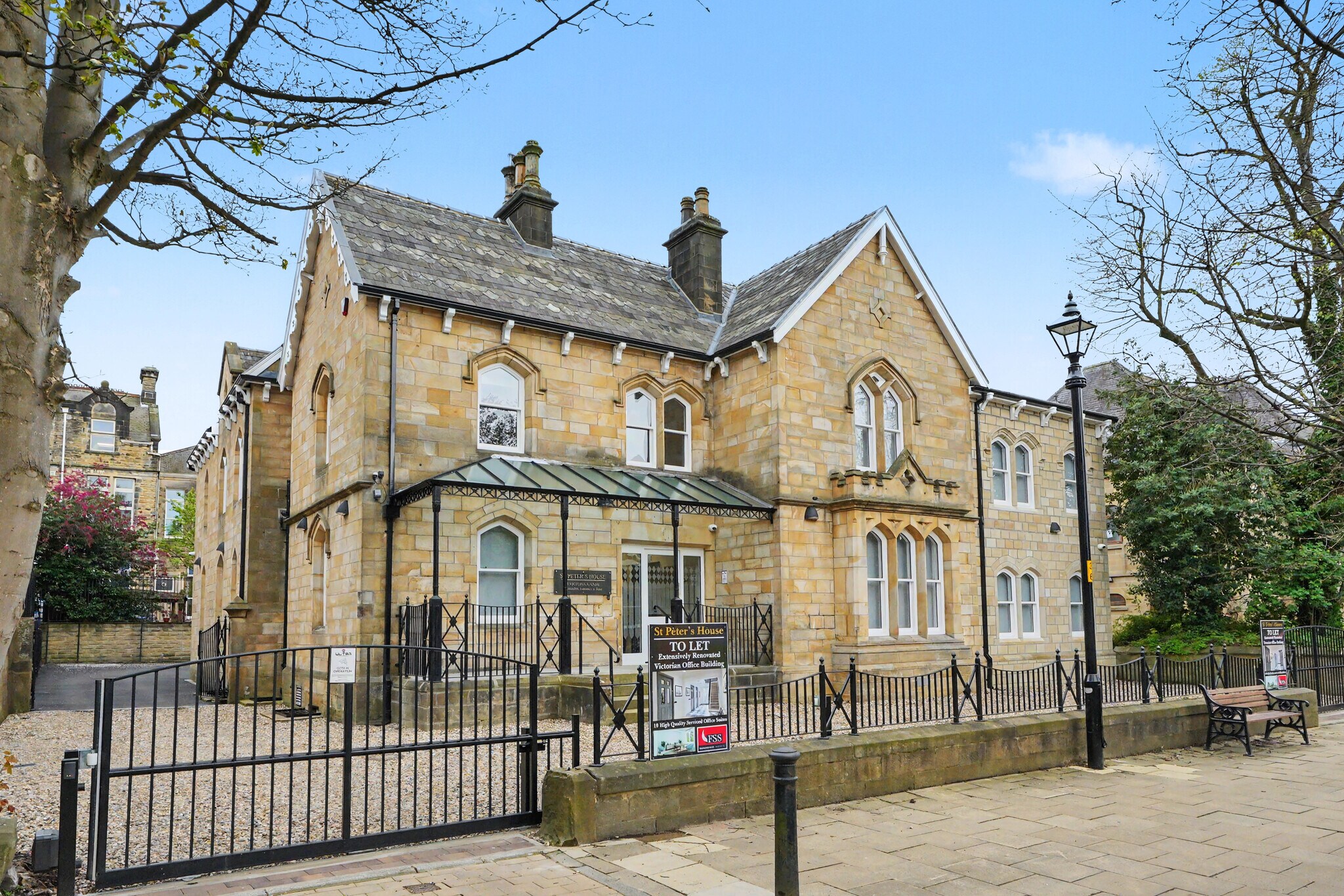 4 Victoria Ave, Harrogate for lease Primary Photo- Image 1 of 22