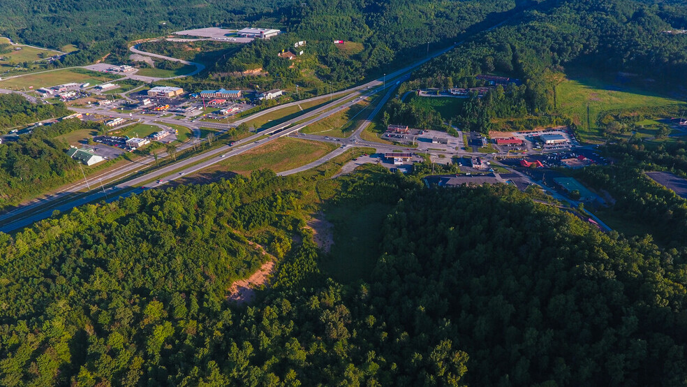 2500 Cumberland Falls, Corbin, KY à vendre - Photo principale - Image 1 de 1