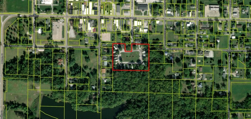 225 S Barnett, Nauvoo, IL à vendre - Photo du bâtiment - Image 2 de 18