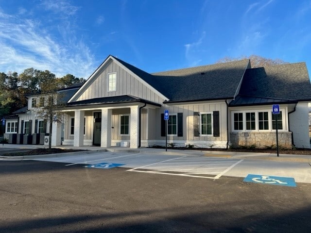 875 Mayfield Rd, Alpharetta, GA à louer - Photo du bâtiment - Image 2 de 5