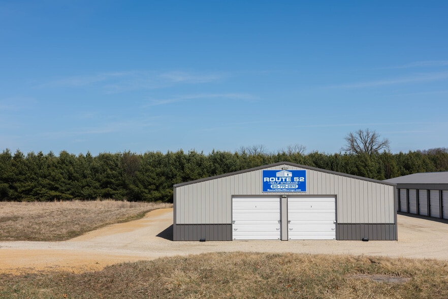 672 US Highway 52, Amboy, IL à vendre - Photo du bâtiment - Image 3 de 12