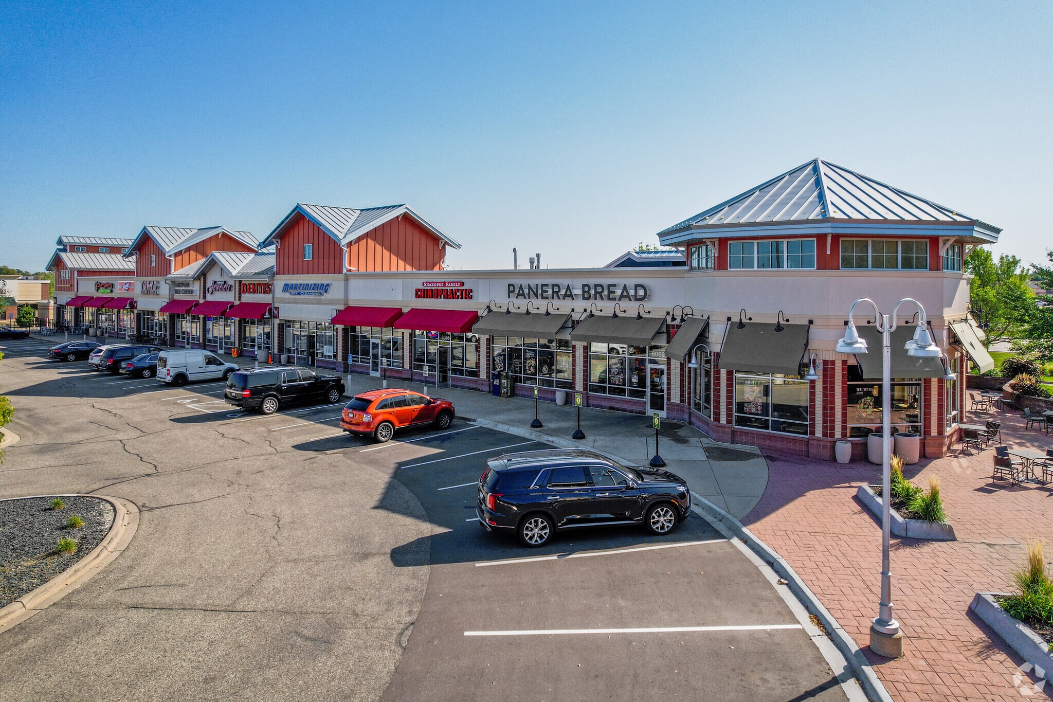 8062-8088 Old Carriage Ct, Shakopee, MN à louer Photo du bâtiment- Image 1 de 21