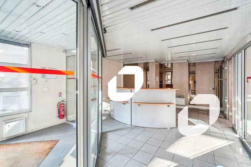 Bureau dans Ivry-sur-Seine à louer - Photo intérieure - Image 2 de 9