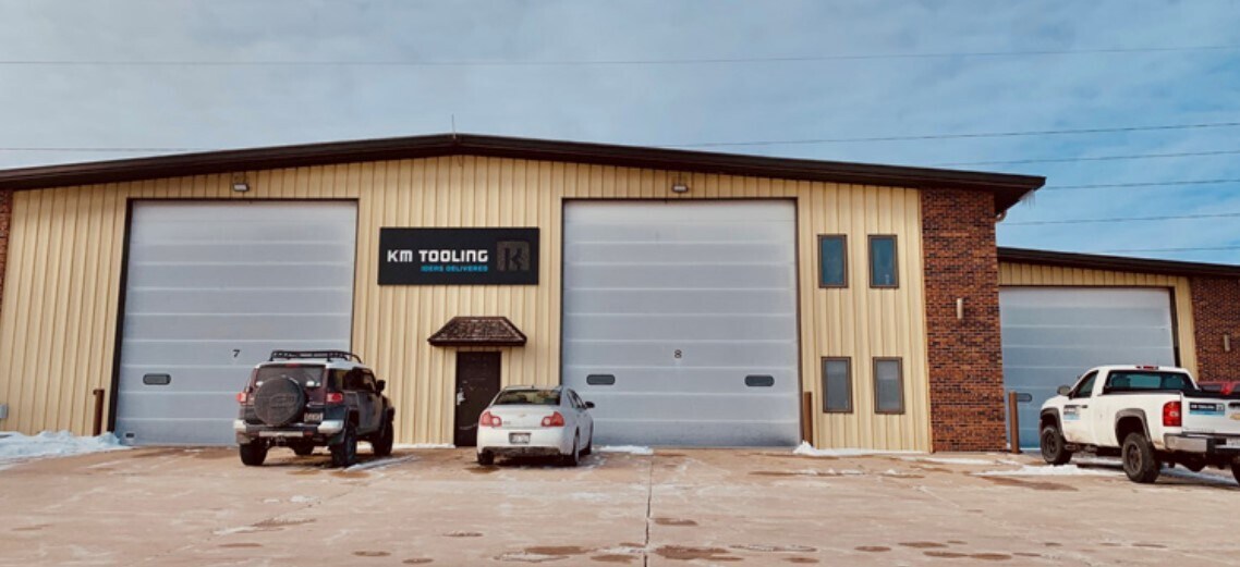 2143 County Rd, Grafton, WI à vendre Photo principale- Image 1 de 6