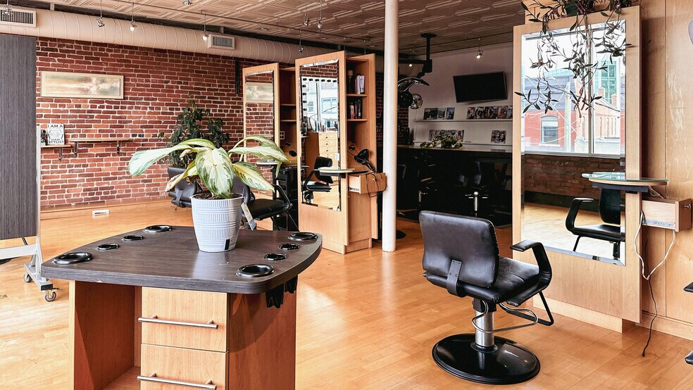 23 Franklin St, Torrington, CT à louer - Photo intérieure - Image 3 de 16