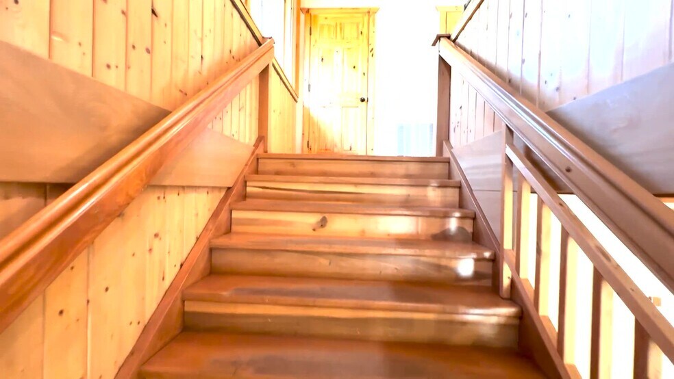 338 NW 85th St, Seattle, WA à louer - Vidéo sur l’inscription commerciale - Image 3 de 22