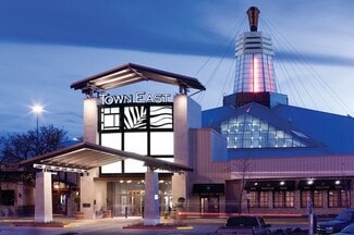 Plus de détails pour 2063 Town East Mall, Mesquite, TX - Commerce de détail à louer