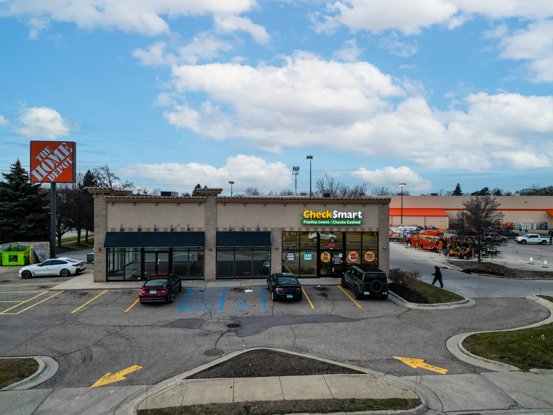 984 Orchard Lake Rd, Pontiac, MI for lease - Building Photo - Image 1 of 4