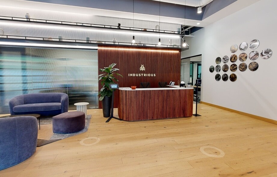910 S Pearl Expy, Dallas, TX à louer - Numérisation 3D de Matterport - Image 2 de 10