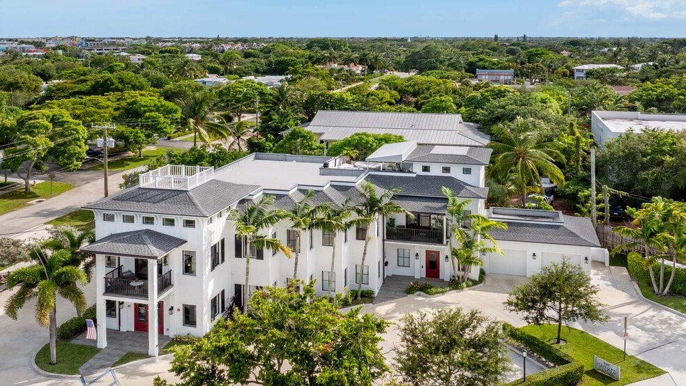 230 George Bush Blvd, Delray Beach, FL à vendre - Photo du bâtiment - Image 2 de 50