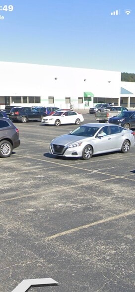 122 Hills Plz, Charleston, WV for lease - Building Photo - Image 3 of 3