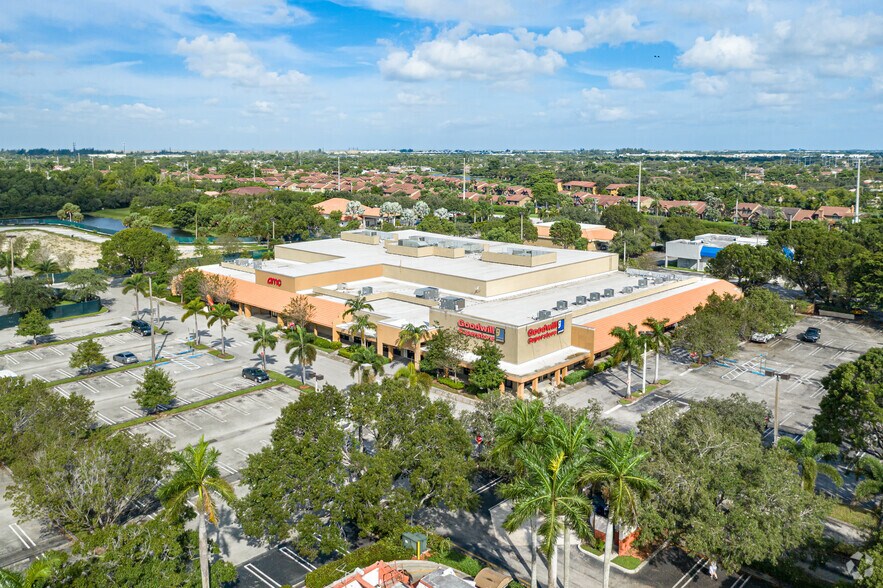 4305-4385 N Pine Island Rd, Sunrise, FL à louer - Photo du bâtiment - Image 1 de 5