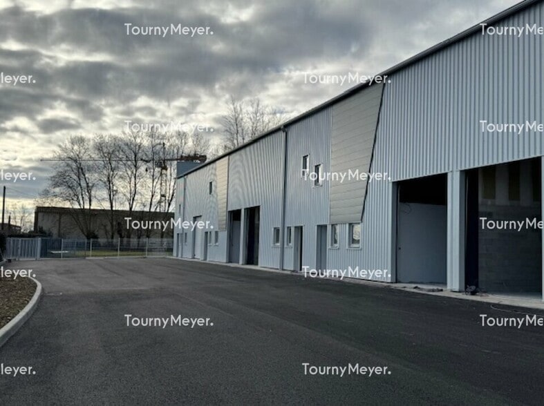 9 Bis Chemin De La Gravière, Lespinasse for lease - Building Photo - Image 1 of 8
