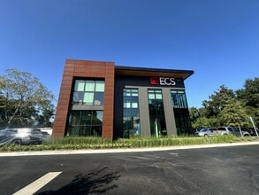 4287 Spruill Ave, North Charleston, SC for lease Interior Photo- Image 2 of 11