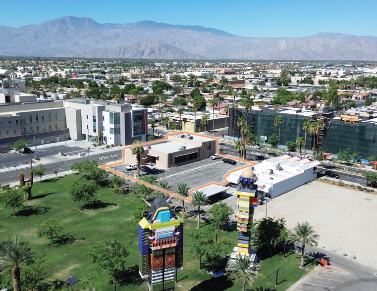 45300 Oasis St, Indio, CA à vendre - Photo du bâtiment - Image 2 de 10