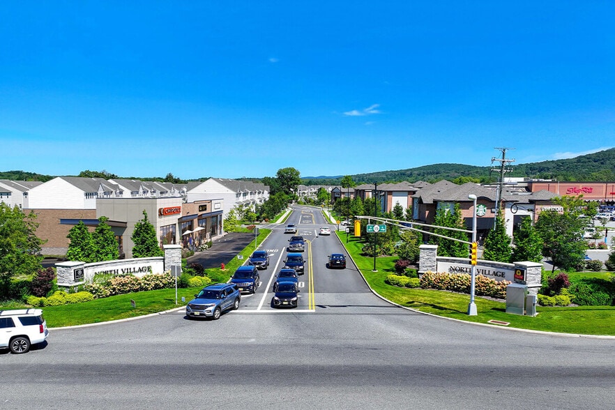 1 North Village Blvd, Sparta, NJ for lease - Building Photo - Image 1 of 4