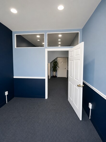 1700 Bedford St, Stamford, CT à louer - Photo du bâtiment - Image 2 de 12