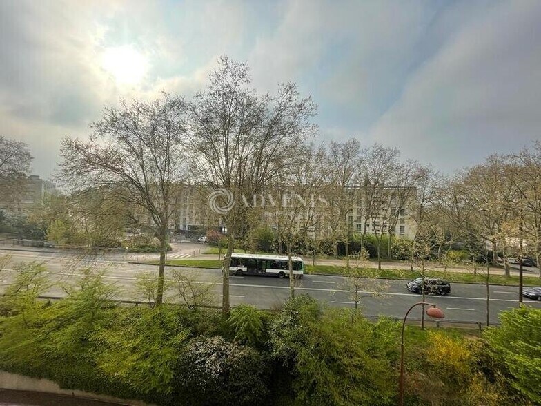 Bureau dans Versailles à vendre - Aérien - Image 3 de 3
