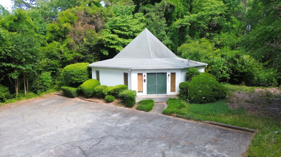 2054 Harobi Dr, Tucker, GA for sale - Building Photo - Image 3 of 17