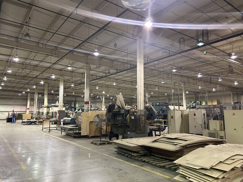 4655 Urbana Rd, Springfield, OH for sale - Interior Photo - Image 3 of 49