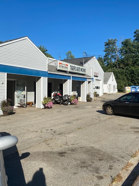 57-59 Epping Rd, Exeter, NH for sale Building Photo- Image 1 of 1