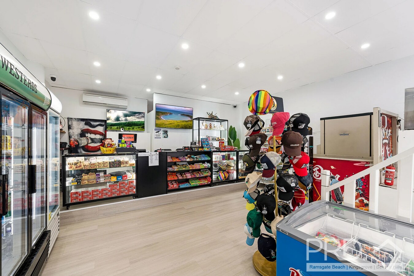 180-182 Broadway, Chippendale, NSW 2008 - Unité Shop 2 -  - Photo intérieure - Image 2 of 5