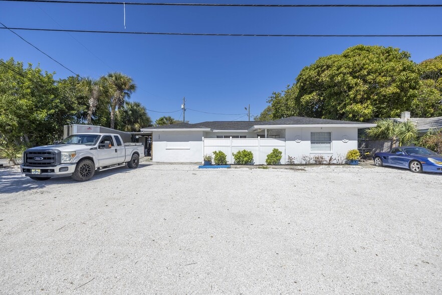 101 59th Ave, Saint Pete Beach, FL for sale - Primary Photo - Image 1 of 2