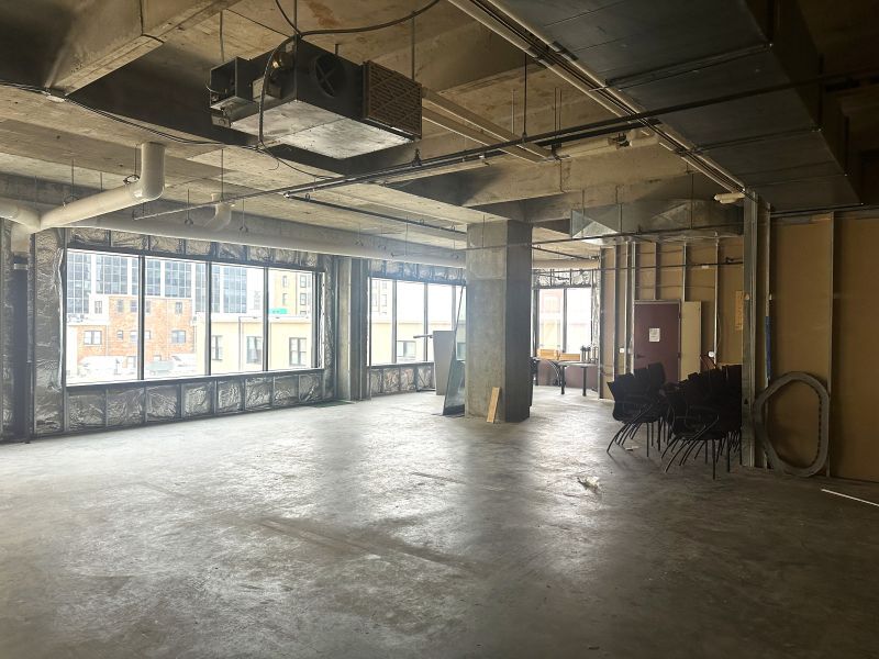 1 S Main St, Dayton, OH for lease Interior Photo- Image 1 of 3