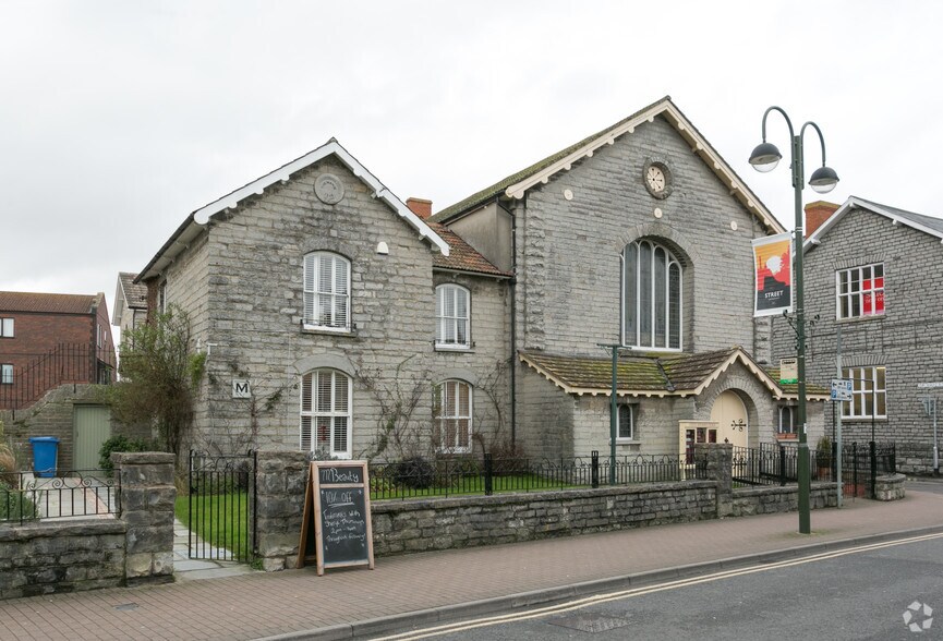 122 High St, Street à louer - Photo principale - Image 1 de 1