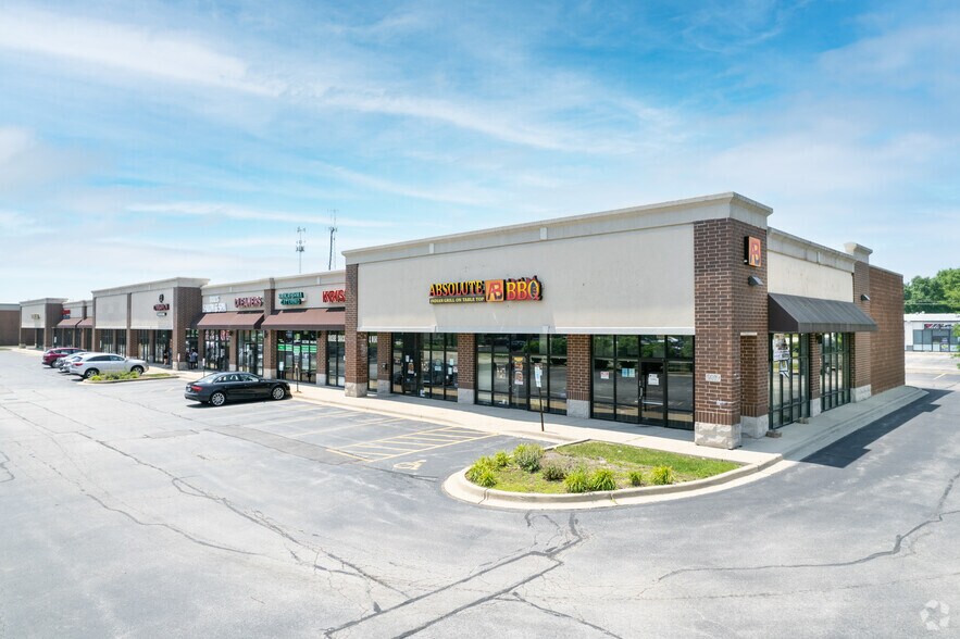 5019 Ace Ln, Naperville, IL à louer - Photo du bâtiment - Image 2 de 5