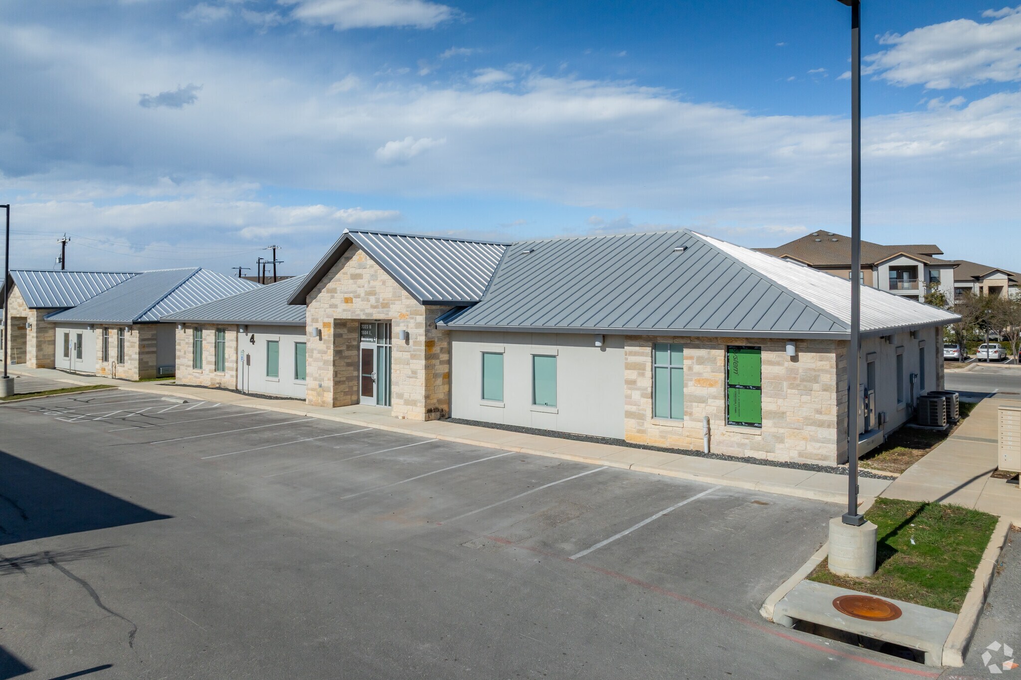 7323 N Loop 1604 E, San Antonio, TX à louer Photo principale- Image 1 de 10