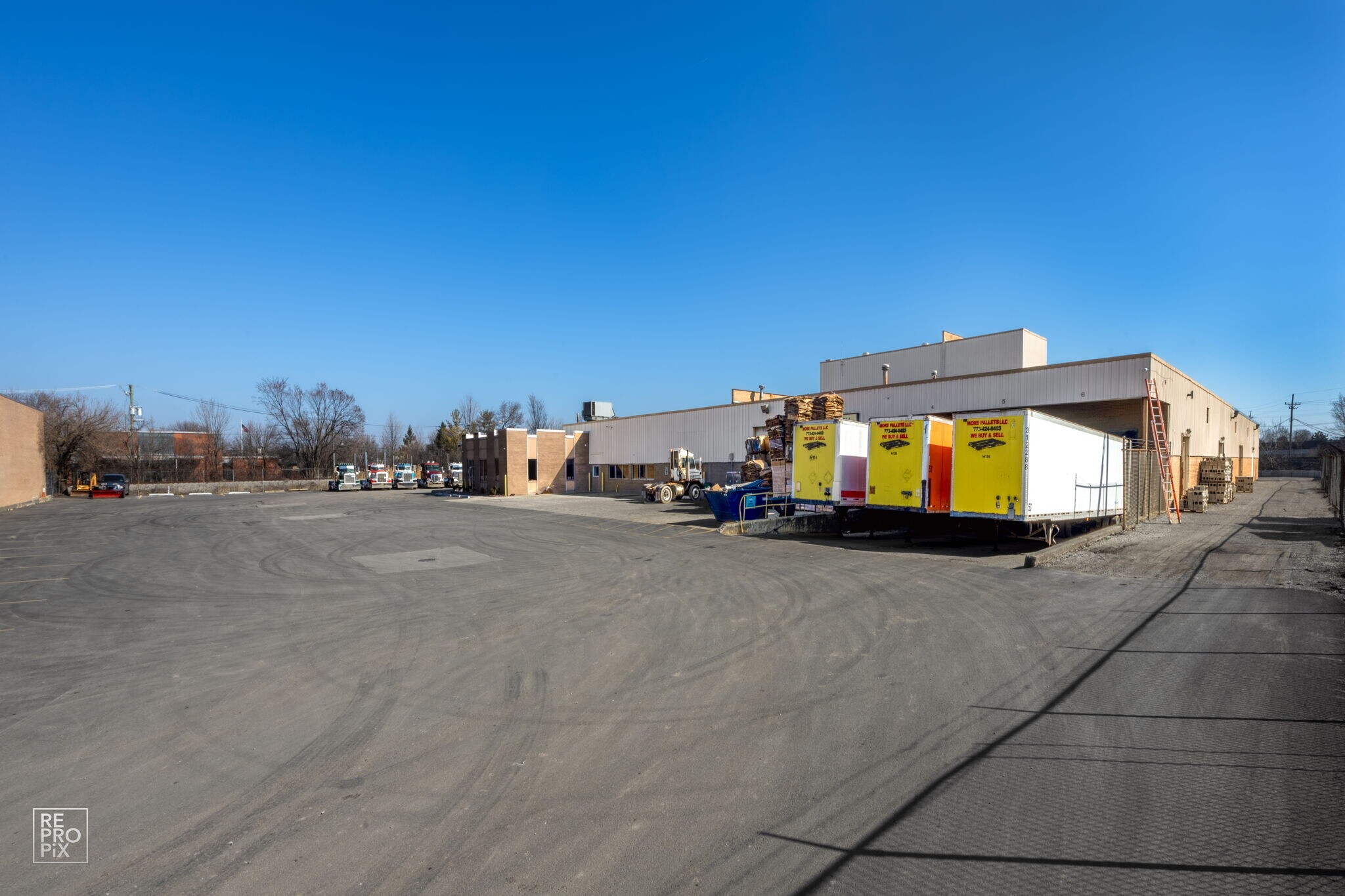 6958 W 60th St, Chicago, IL à vendre Photo du bâtiment- Image 1 de 1