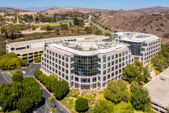 40 Pointe Dr, Brea, CA - Aérien  Vue de la carte - Image1