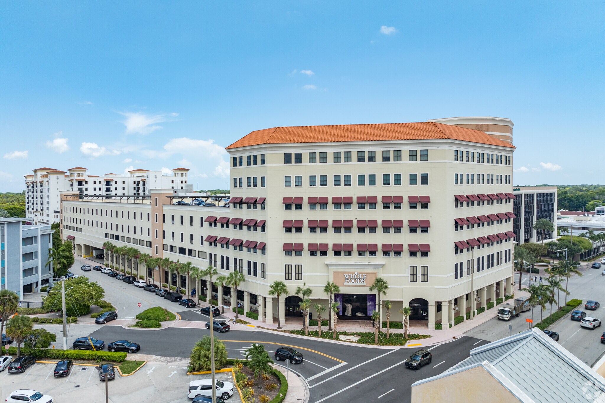 6701 S Red Rd, South Miami, FL à louer Photo du bâtiment- Image 1 de 78