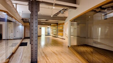 175 W 200 S, Salt Lake City, UT for lease Interior Photo- Image 1 of 8