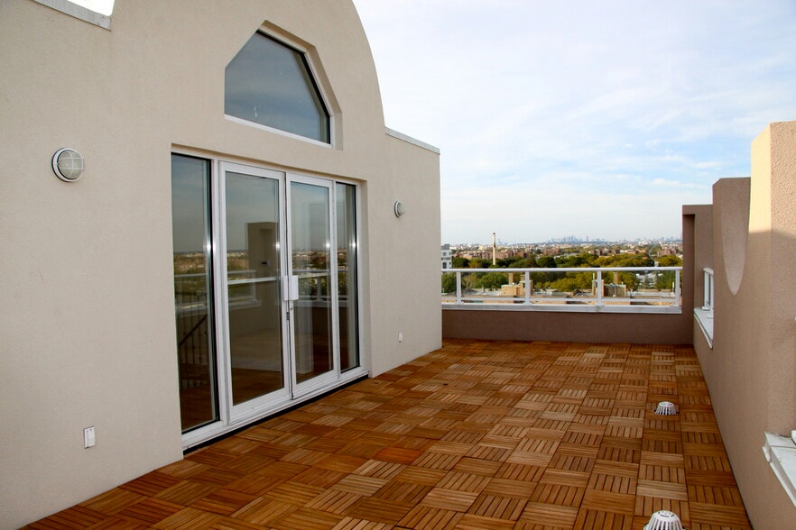 2848 Brighton 7th St, Brooklyn, NY for sale - Building Photo - Image 3 of 15