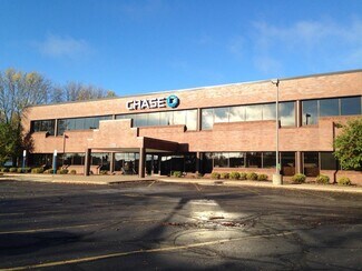 Plus de détails pour 601 Main St, Stevens Point, WI - Bureau à vendre