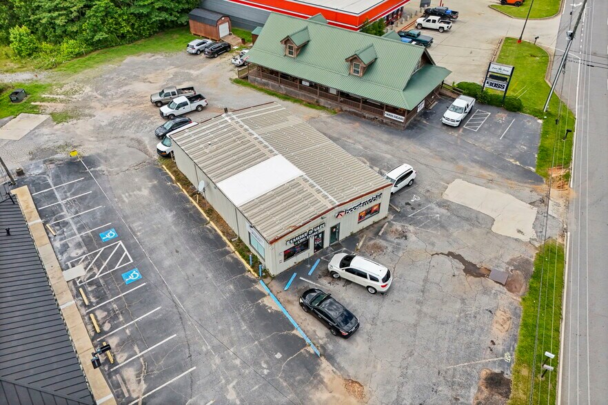 893 S Park St, Carrollton, GA à vendre - Photo du bâtiment - Image 3 de 15