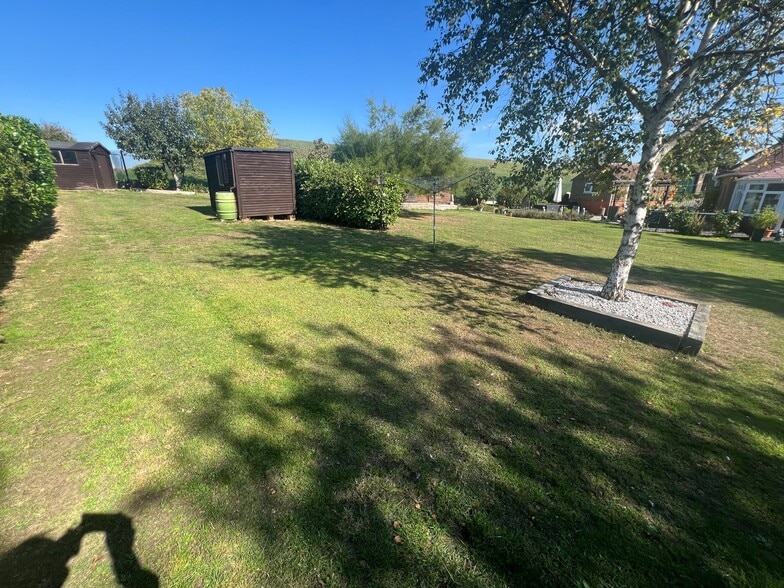 95 Edendale Rd, Bexleyheath for sale - Building Photo - Image 3 of 7