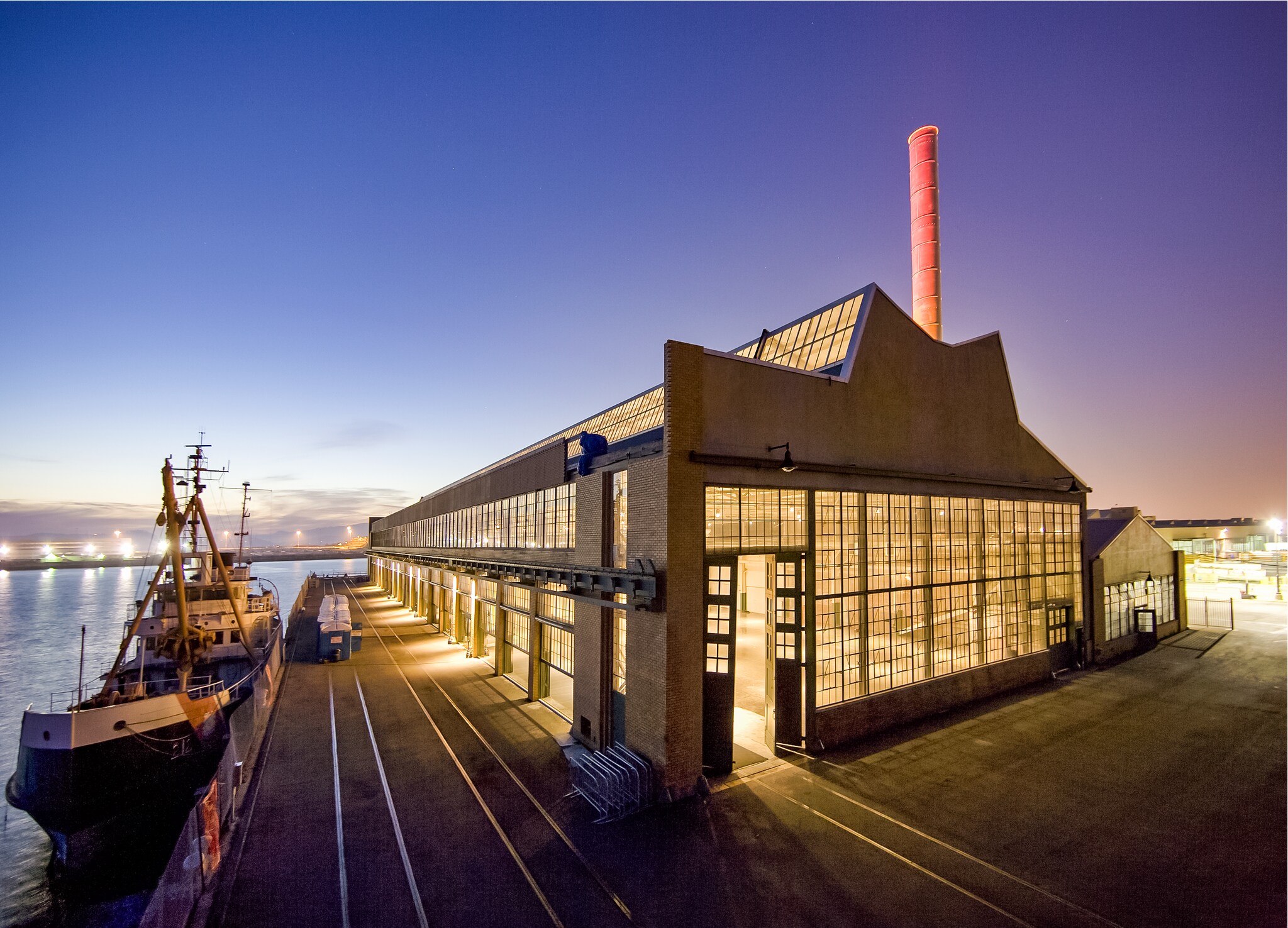 1414 Harbour Way S, Richmond, CA for lease Primary Photo- Image 1 of 7