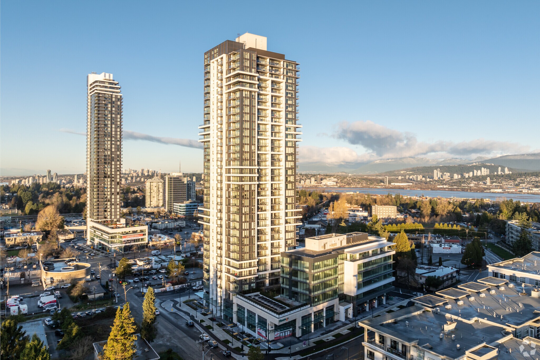 13675 107A Av, Surrey, BC for lease Primary Photo- Image 1 of 8