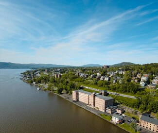 Plus de détails pour 302 N Water St, Newburgh, NY - Bureau, Local d'activités à louer