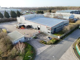 Plus de détails pour Cloister Way, Ellesmere Port - Industriel à louer