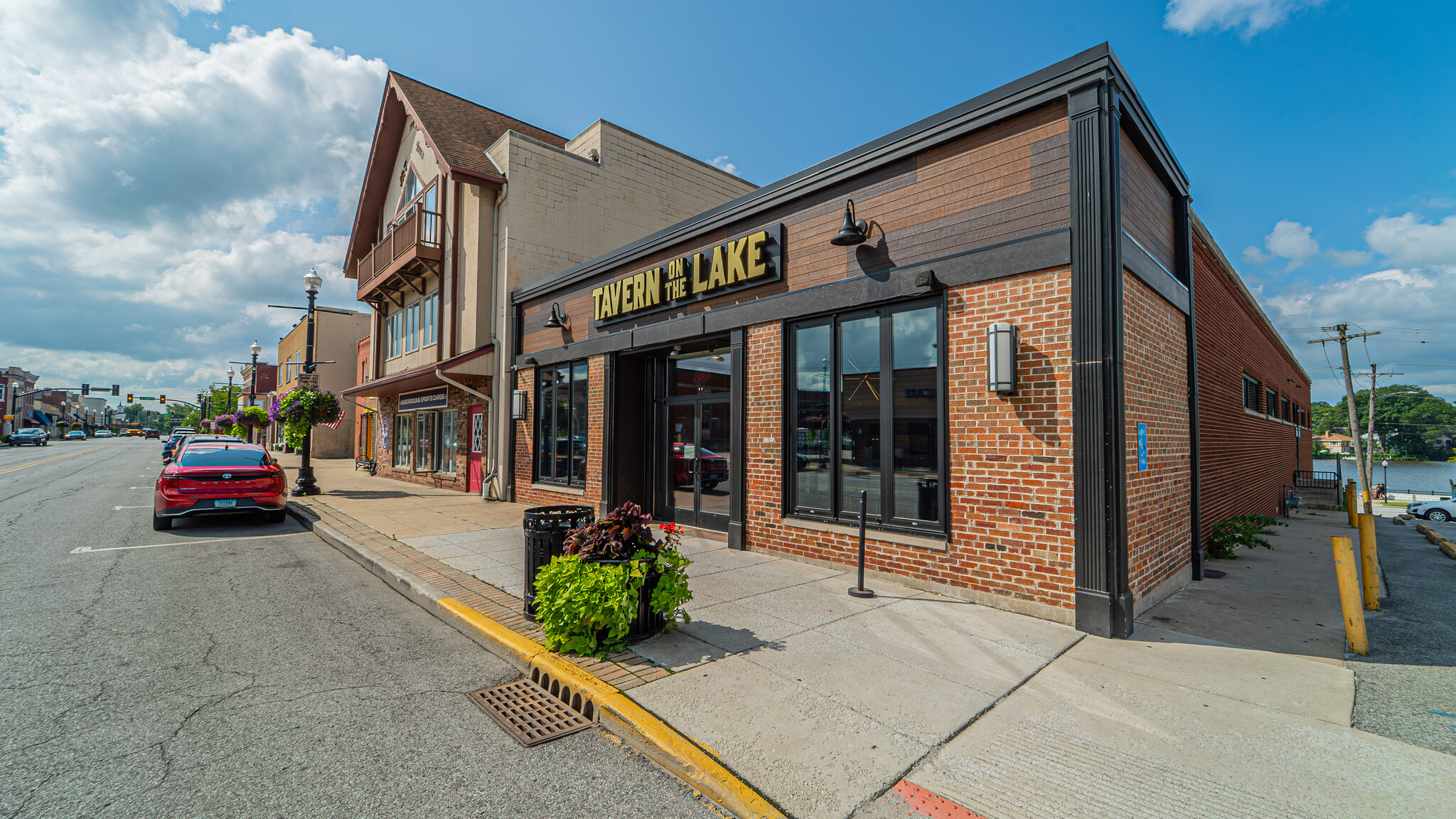 200 Main St, Hobart, IN à vendre Photo principale- Image 1 de 15