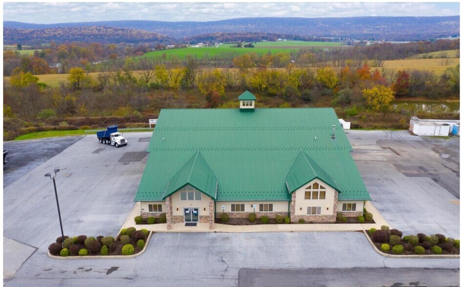 655 Brown Rd, Myerstown, PA à vendre - Aérien - Image 3 de 25