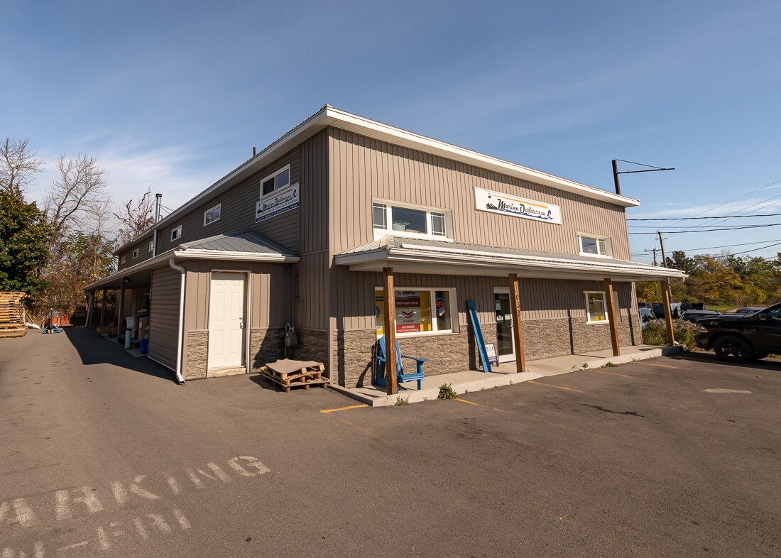 4033 Bath Rd, Kingston, ON for sale Primary Photo- Image 1 of 1