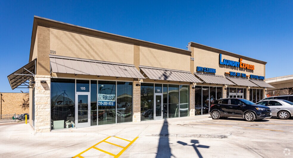 1110 Fredericksburg Rd, San Antonio, TX for lease - Primary Photo - Image 1 of 15